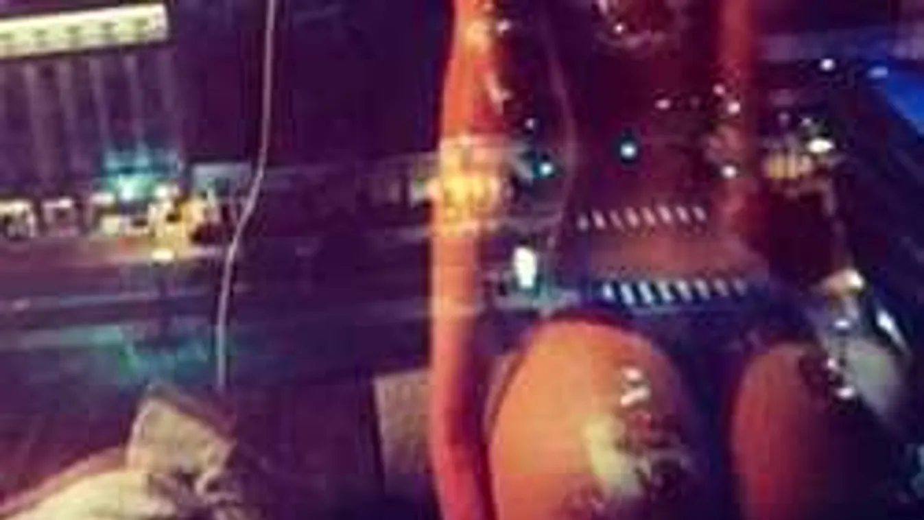 Tarol az új kihívás: pucér popsifotókkal bombázzák a nők az internetet