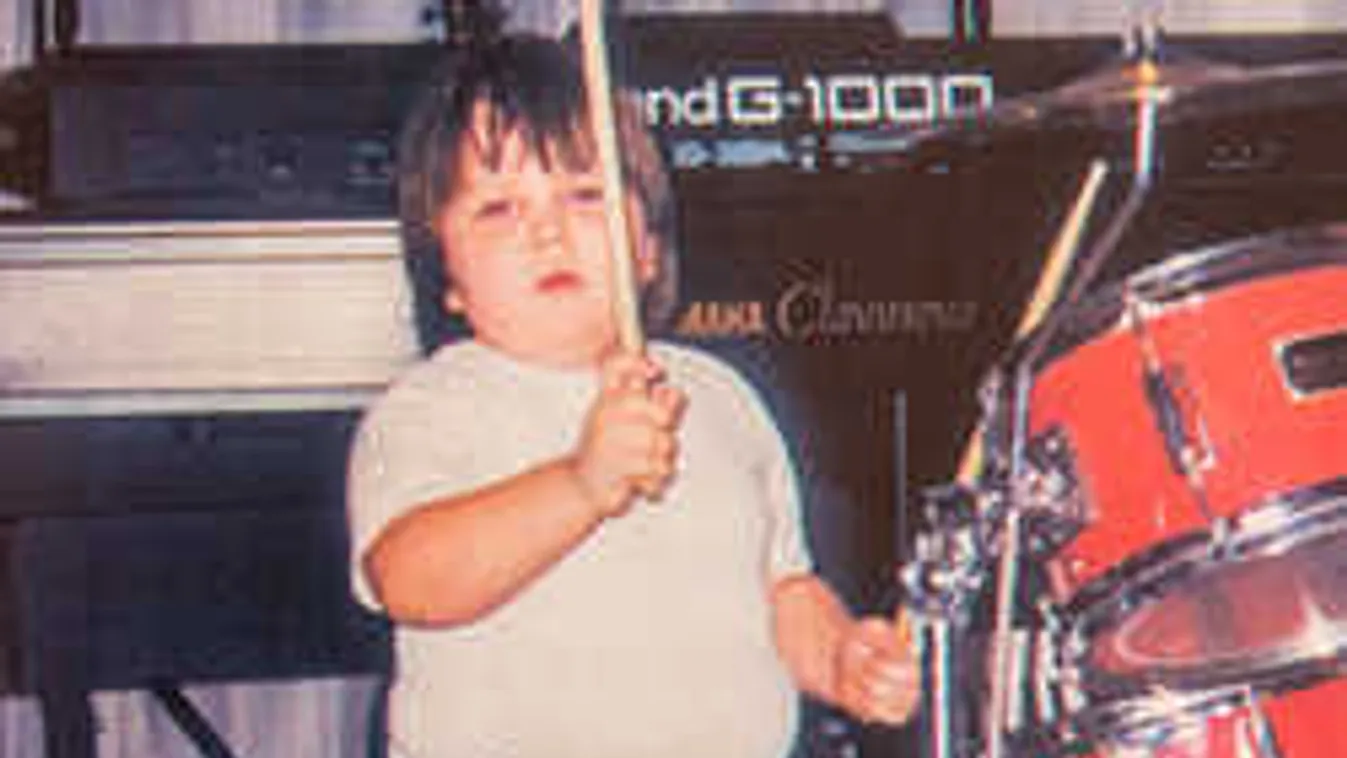 Elképesztő átváltozáson ment keresztül Zámbó Jimmy fia