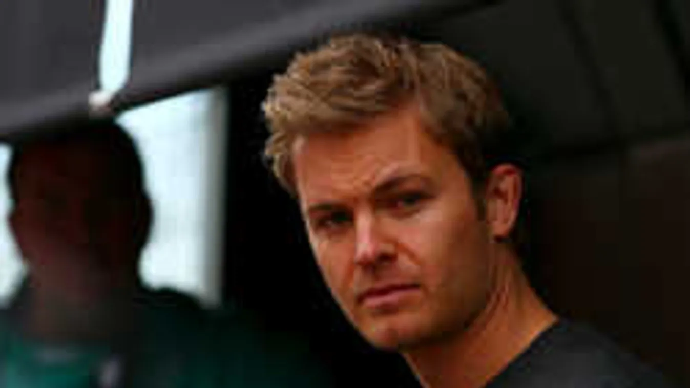 Elképesztően cuki fotót posztolt a Forma-1 világbajnoka