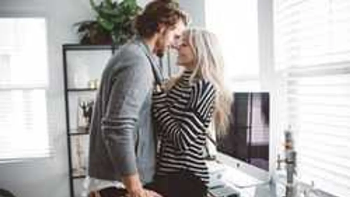 Itt a legerotikusabb ingatlanreklám - videó