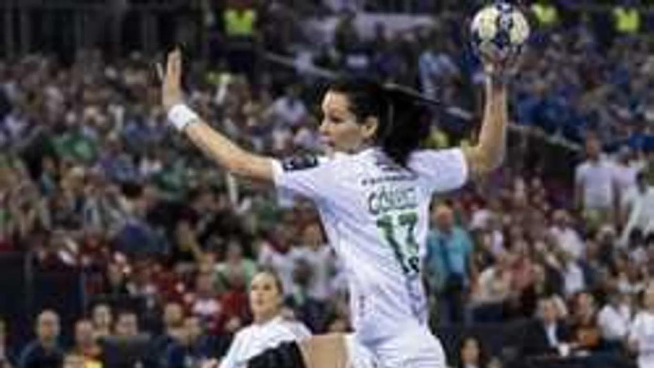 Kézicsoda, egy lépésre a nagy álomtól Görbiczék