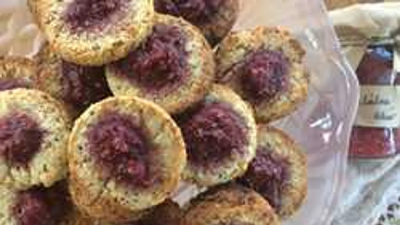 Ledobja rólad a kilókat a málnás-chiamagos szuperkeksz