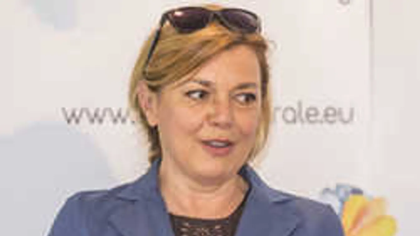 Botrány, újra visszaélnek Borbás Marcsi nevével