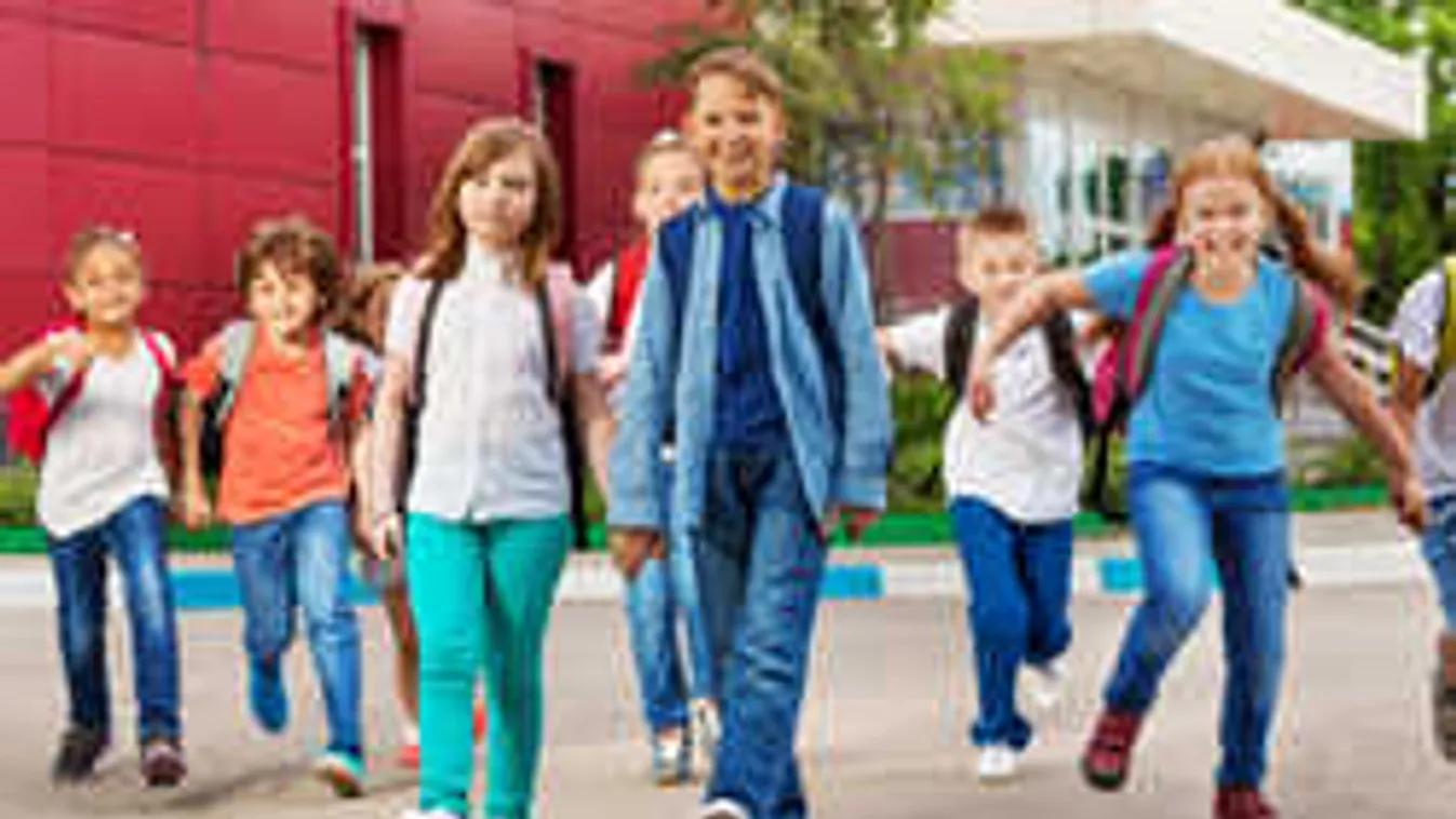 A világ legszuperebb házi feladatát adta Kati néni a nyári szünetre