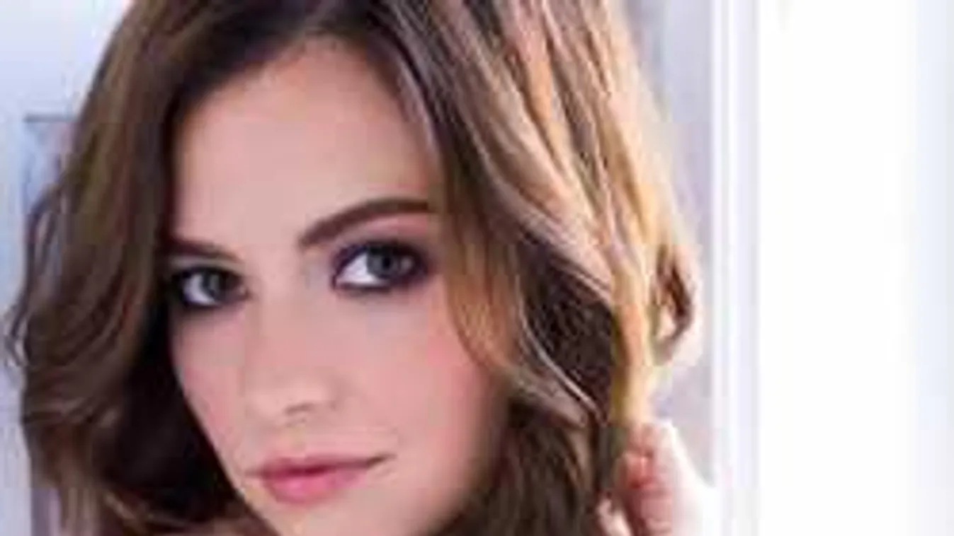 Különleges fóbiájáról beszélt a dögös magyar énekesnő