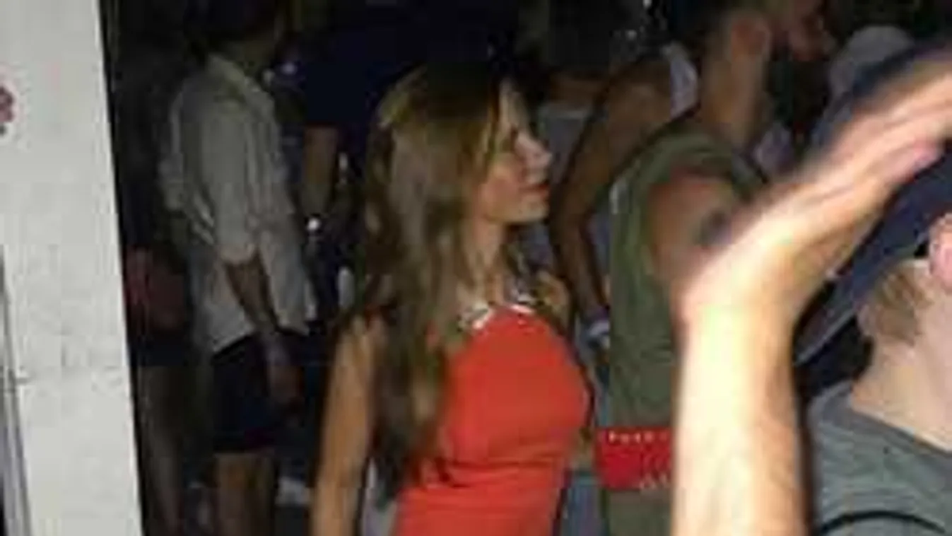 Így bulizott a pesti éjszakában Somló Tamás özvegye!