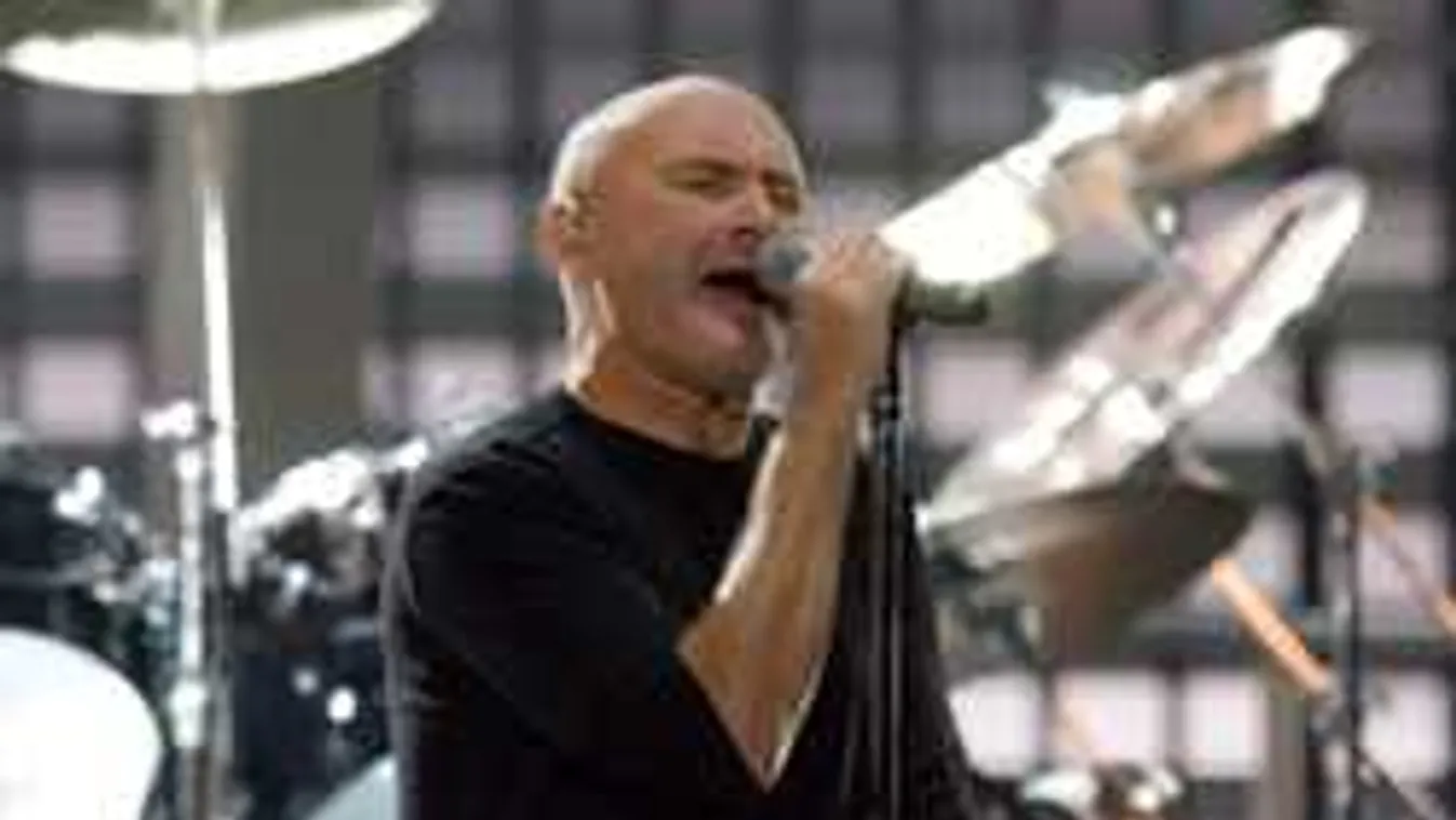 A vécére menet törte össze magát a legendás énekes