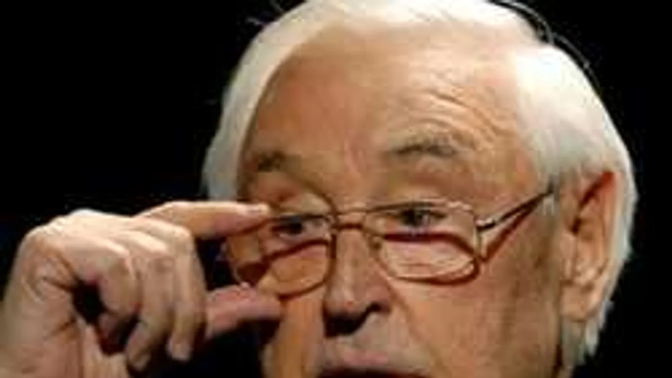 Temető szégyenévé vált Czeizel Endre sírja!