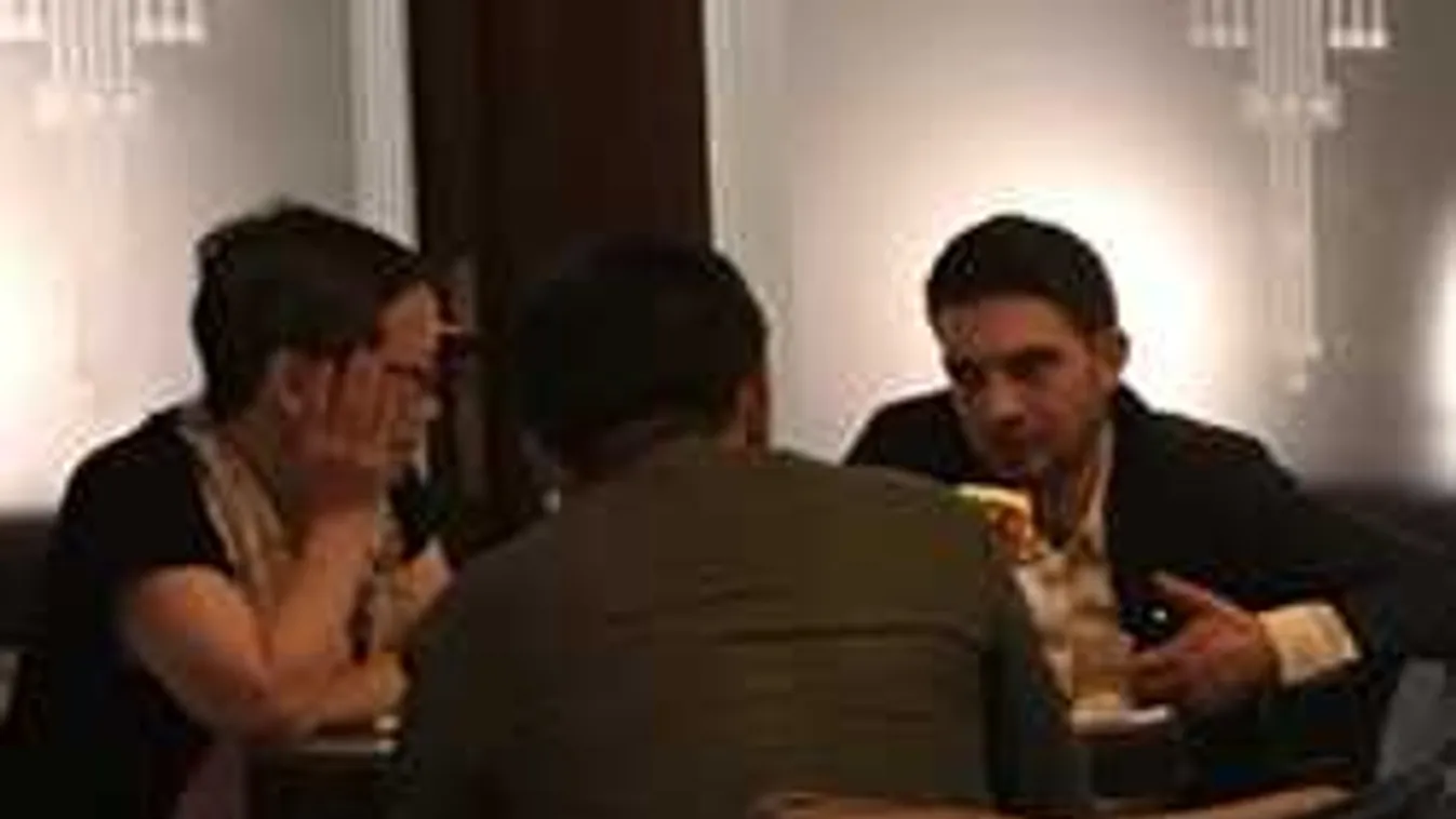 Soros György örököse Pestre érkezett: Egy playboy lett az új főnök