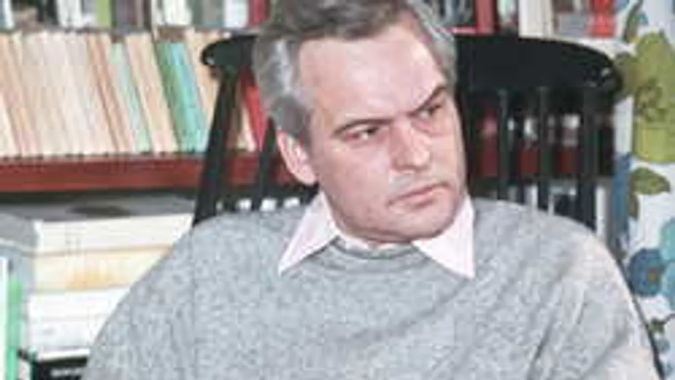 Titkos fotók kerültek elő a tragikus módon elhunyt magyar színészről