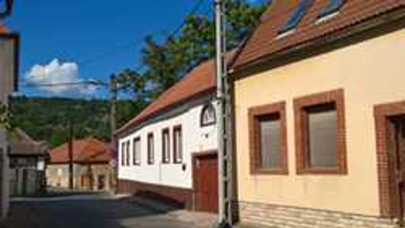 Felesége szeretőjére vadászott a pécsi vadász