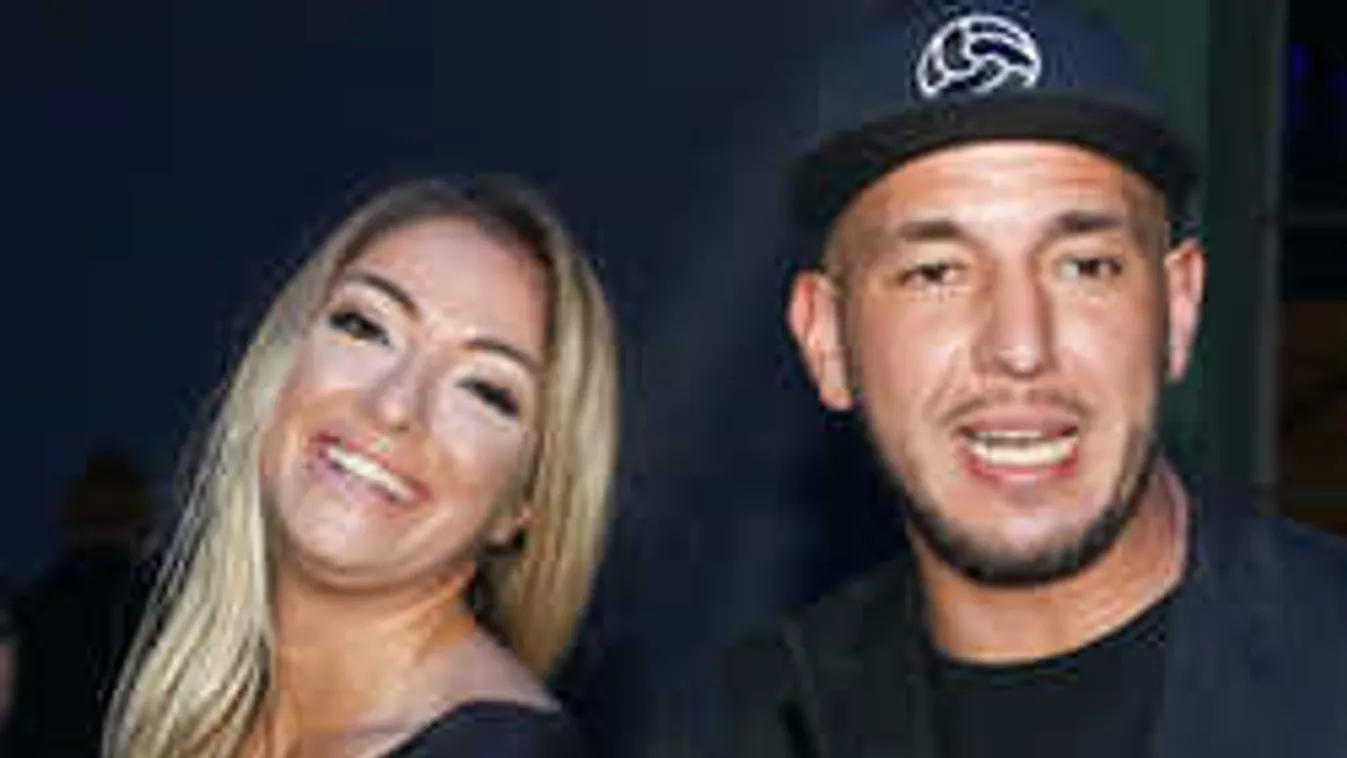 Kínos lebukás: ezzel a magyar sztárral vigasztalódik Curtis felesége