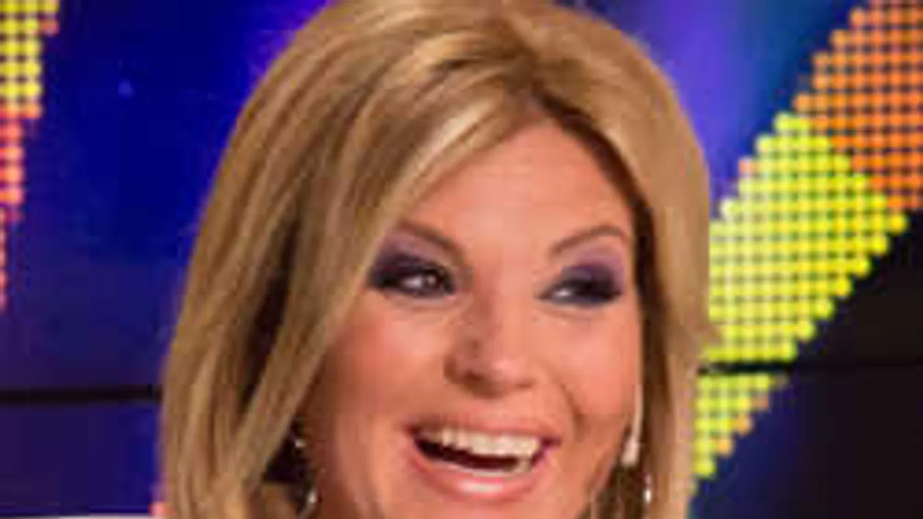 Durva fotó, balegyenest adott egy nőnek Liptai Claudia!