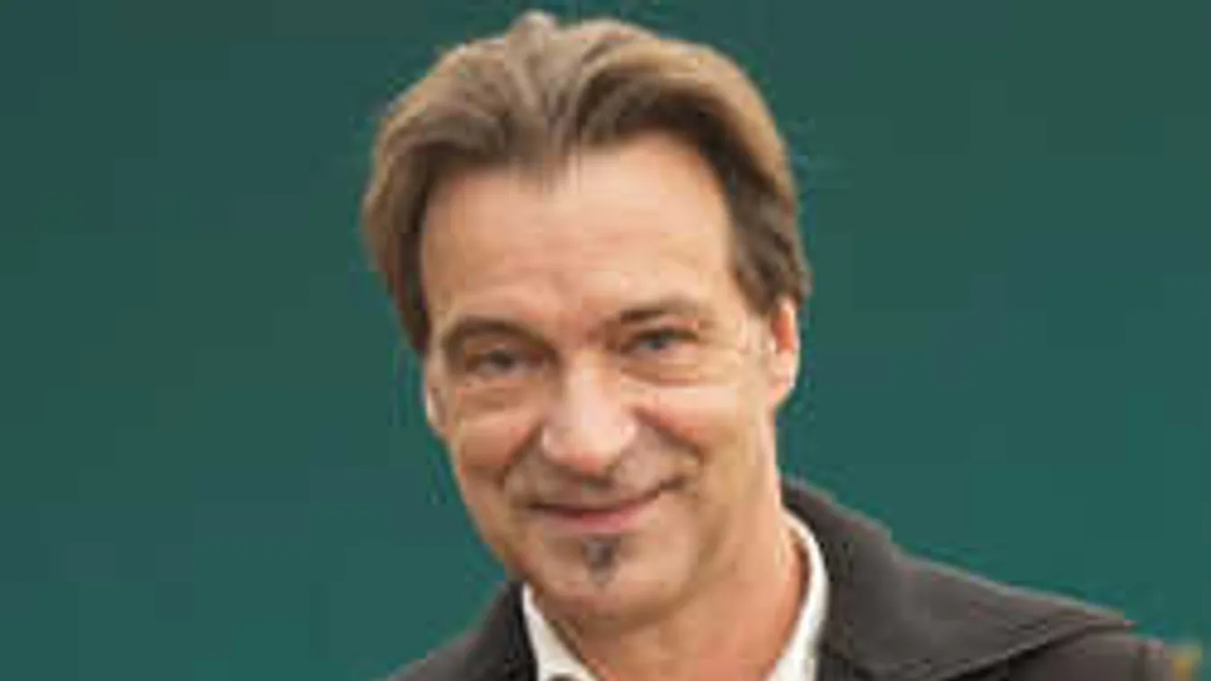 Kiderült, ki örökli Hajas László fodrászbirodalmát