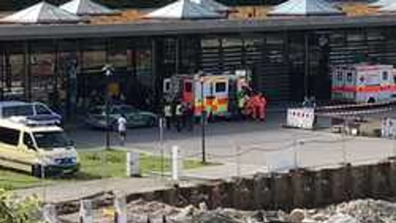 Most érkezett: lövöldözés volt a pályaudvaron, lezárták a környéket