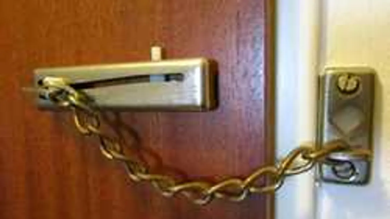 Nyáron több a betörés: pontosan elárulták, hogy miért