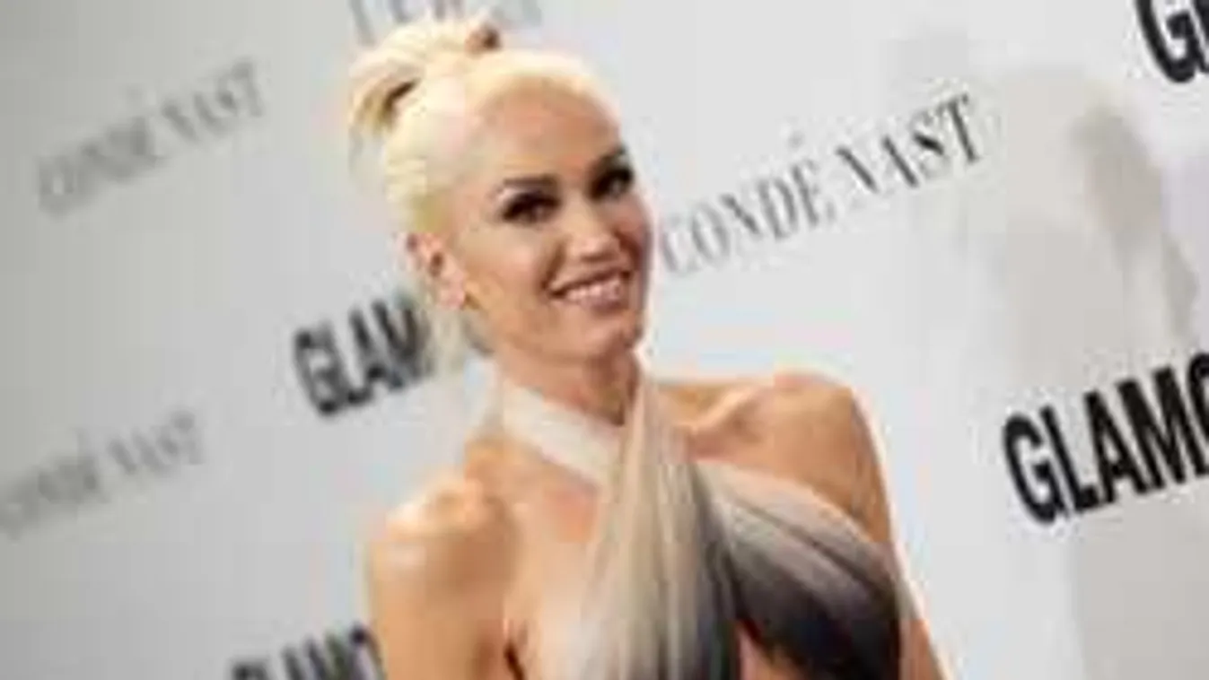 Bajban a sztárénekesnő: miatta törött el rajongója lába