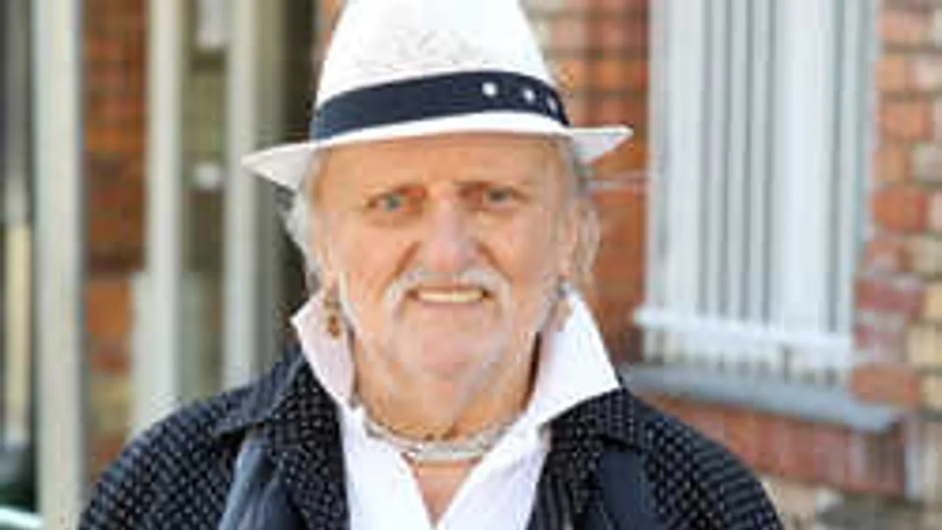 Kiderült, kemoterápiával kezelik a nagybeteg Benkő Lászlót