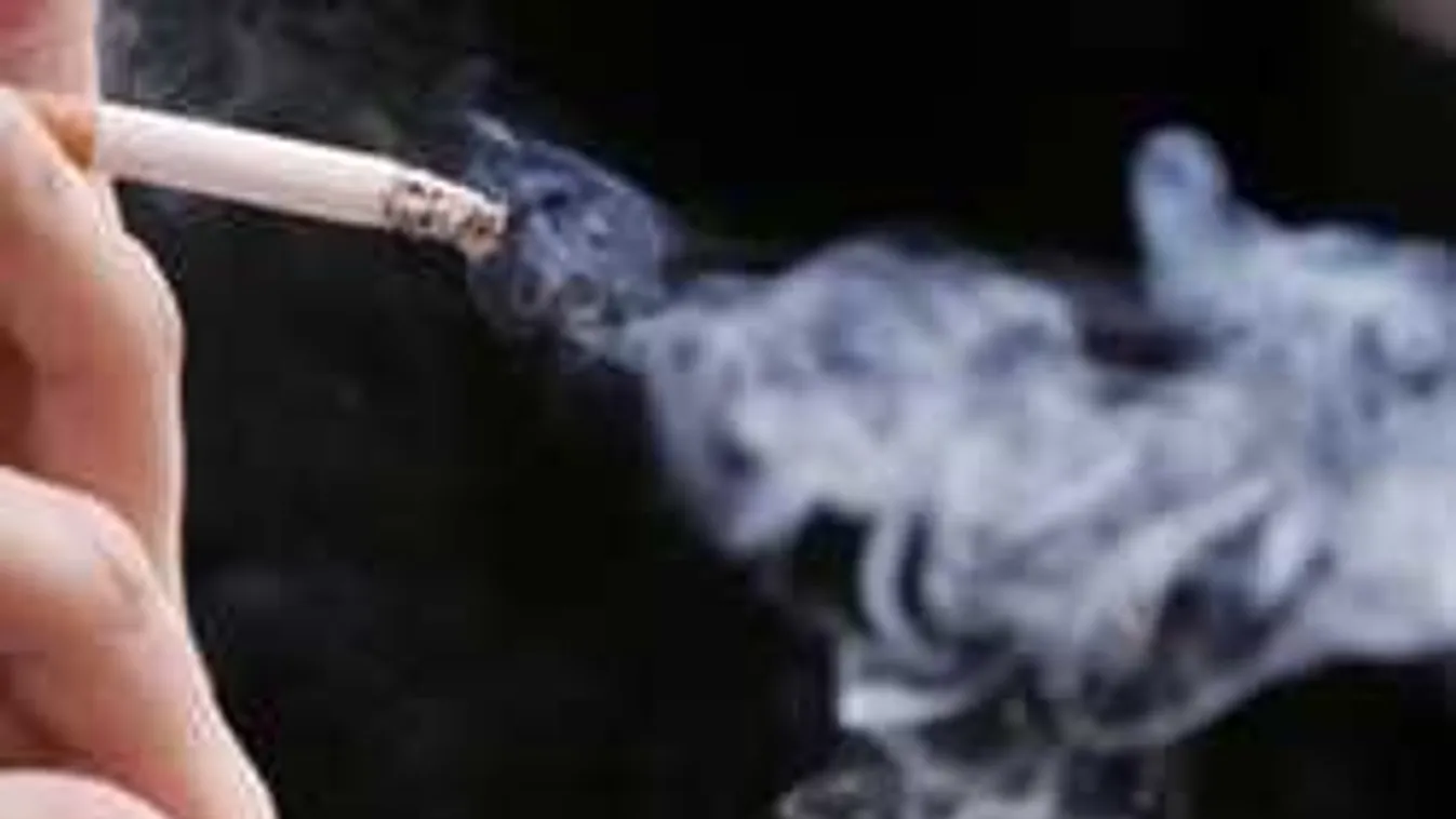 Ebben az iskolában már 15 éves kortól lehet dohányozni!