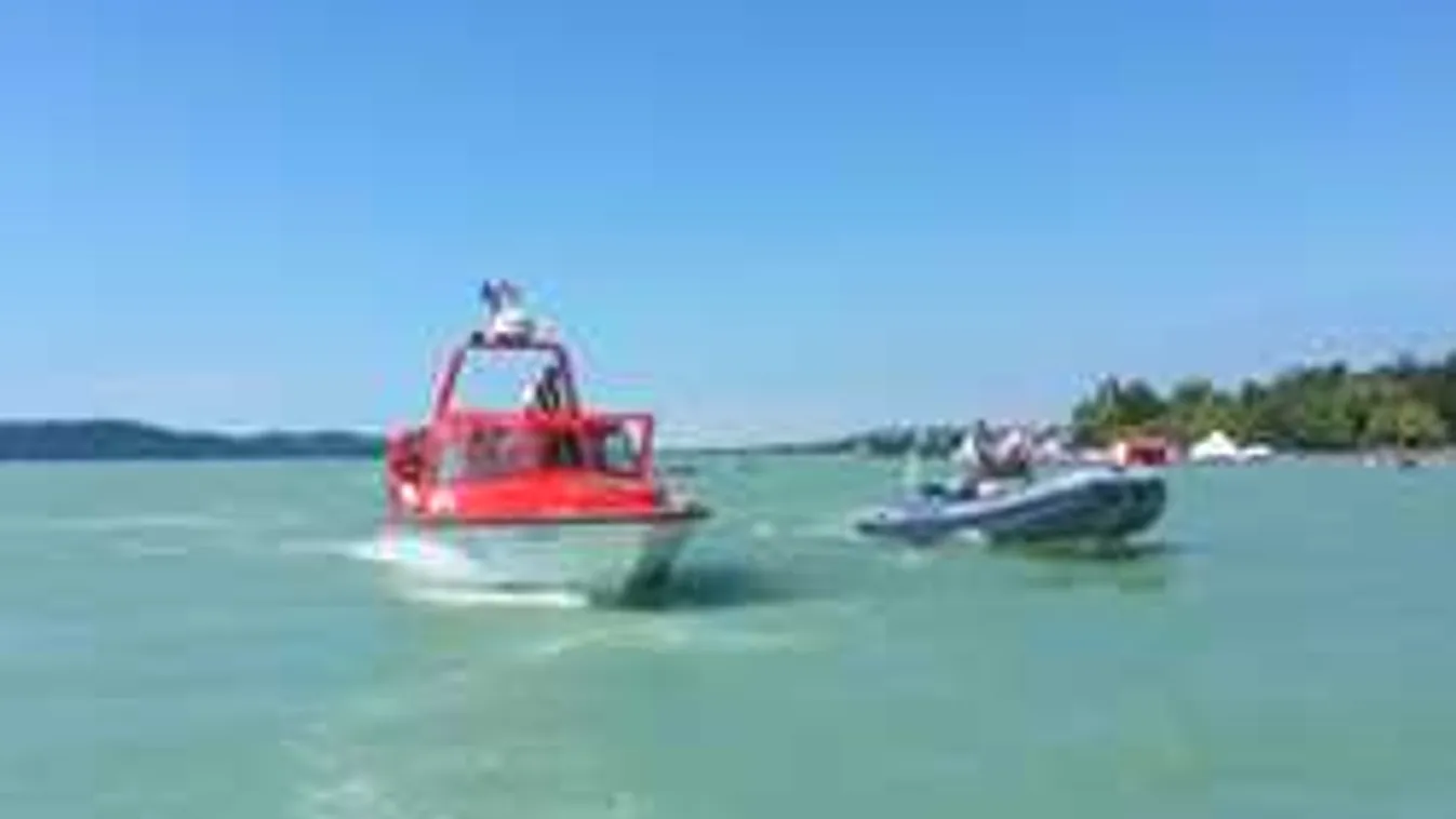 Többen nem tudtak kivergődni a Balatonból a vihar miatt
