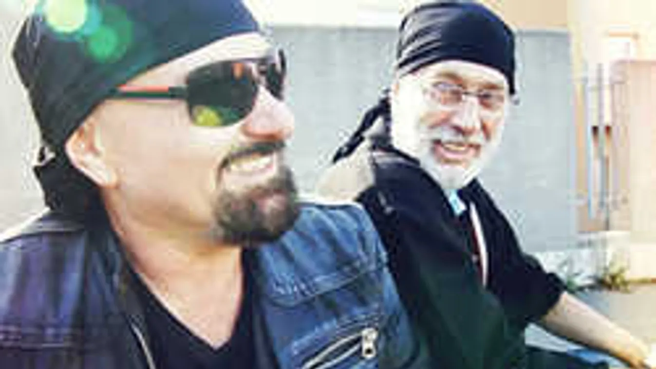 Megrázó találmány! Itt a Fekete Fagyi!