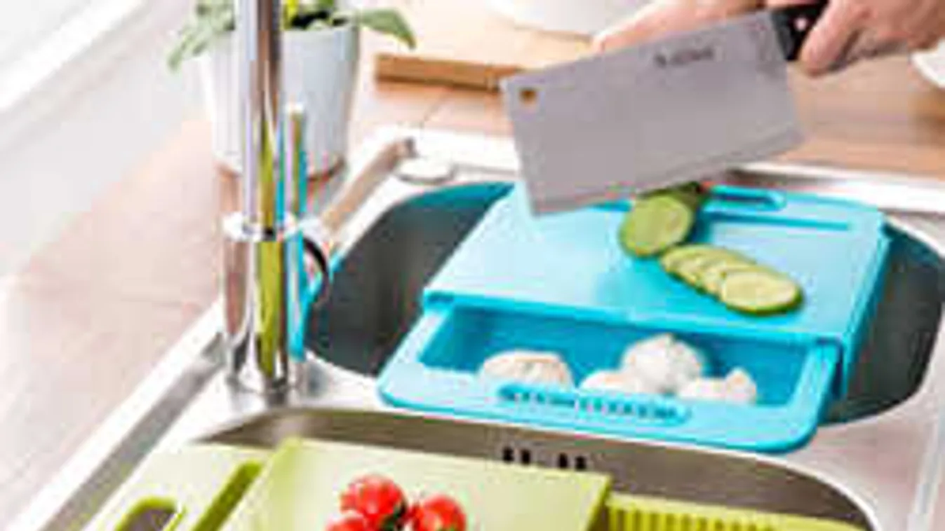 Vigyázat! Ha műanyag vágódeszkád van, azonnal dobd ki!