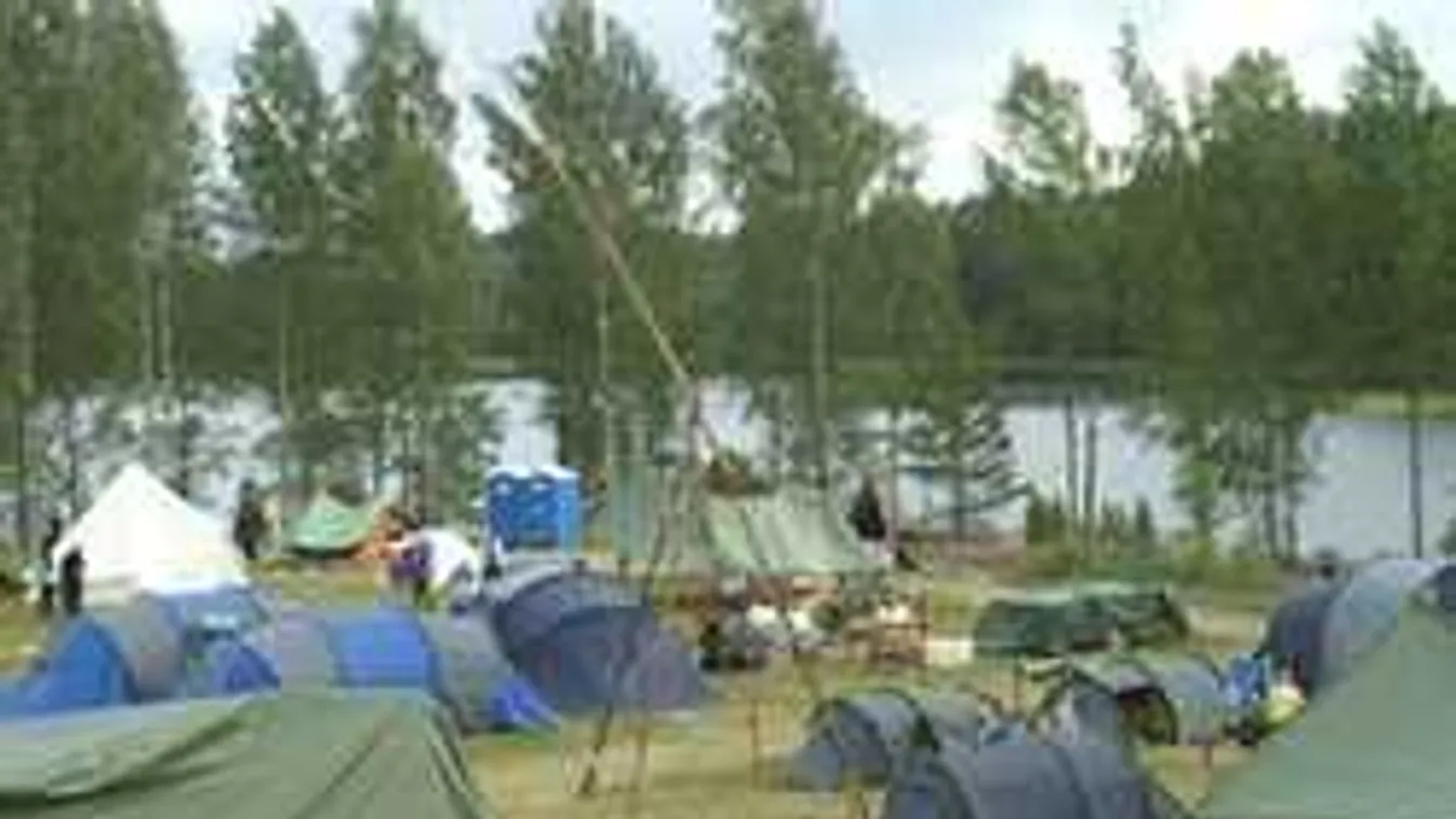 Táborokat szervezett a magyar tanár, hogy molesztálhassa kiszemeltjeit