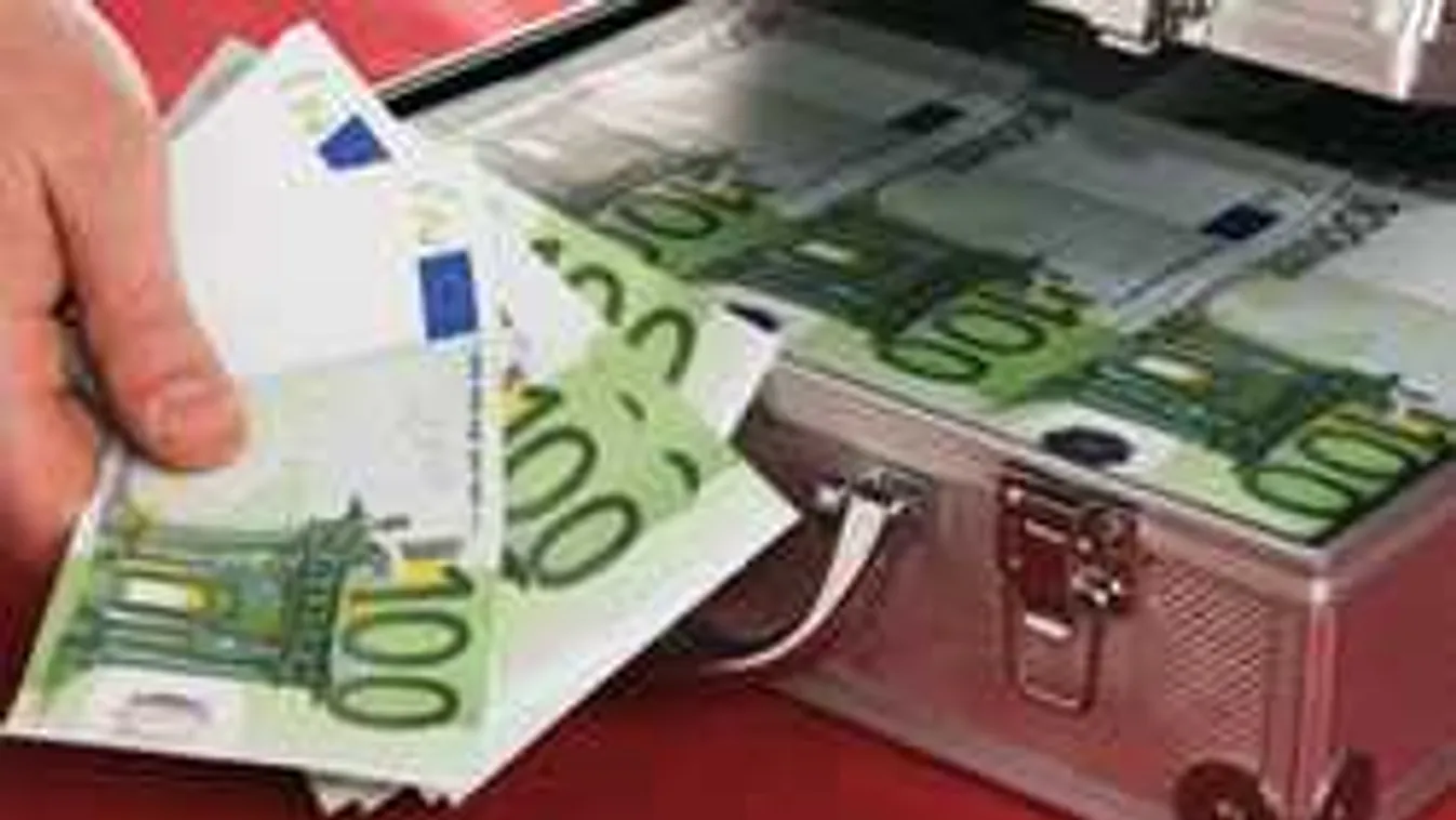 Százmilliót felejtett egy benzinkúton