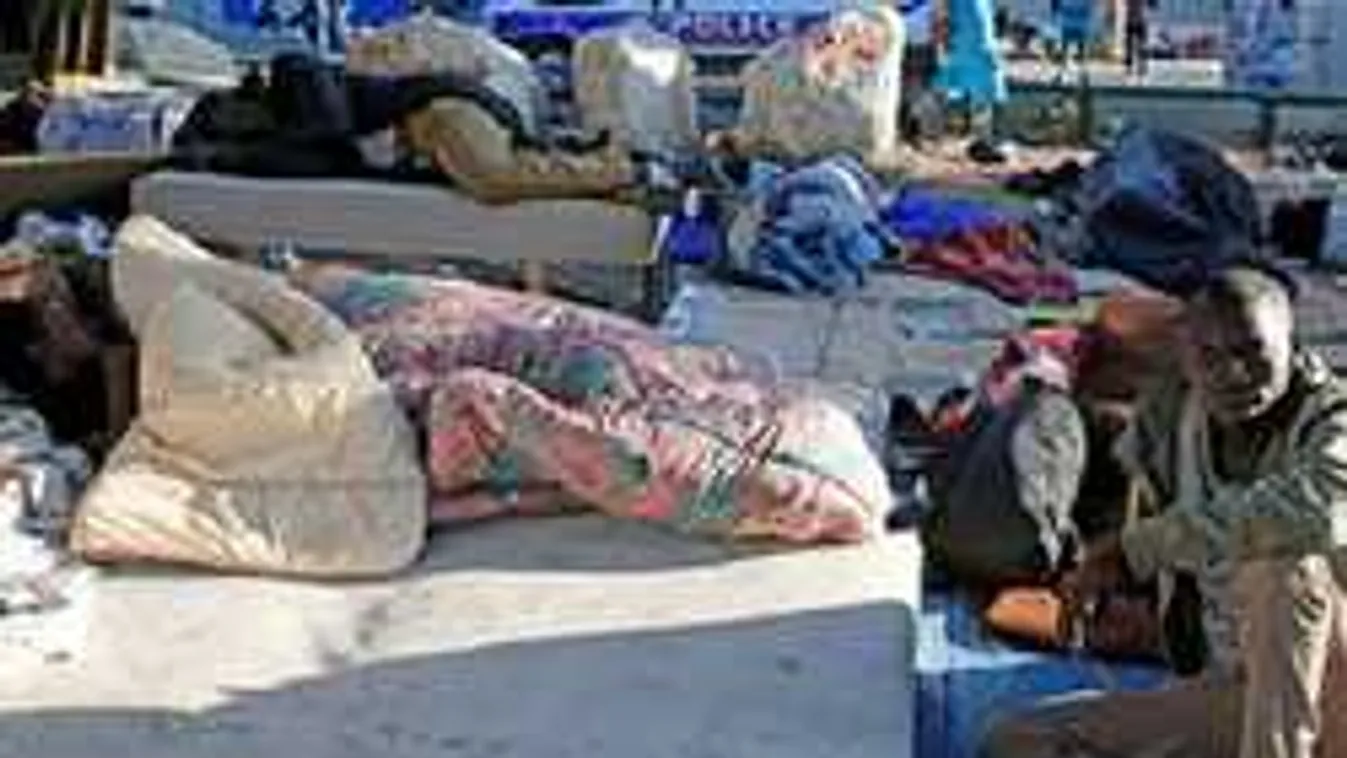 Elképesztő állapotok közt élnek a migránsok Videó