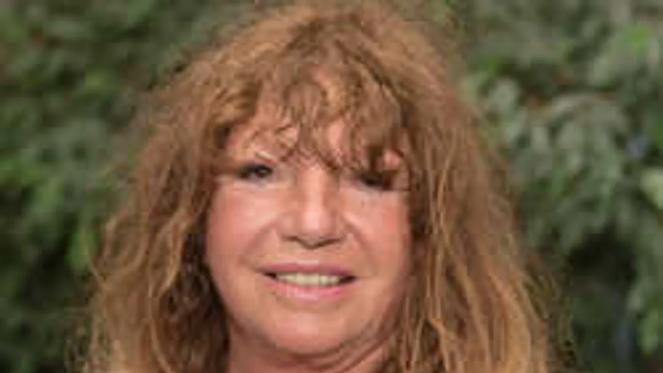 Kettesben nyaral a lányával Zalatnay Sarolta!