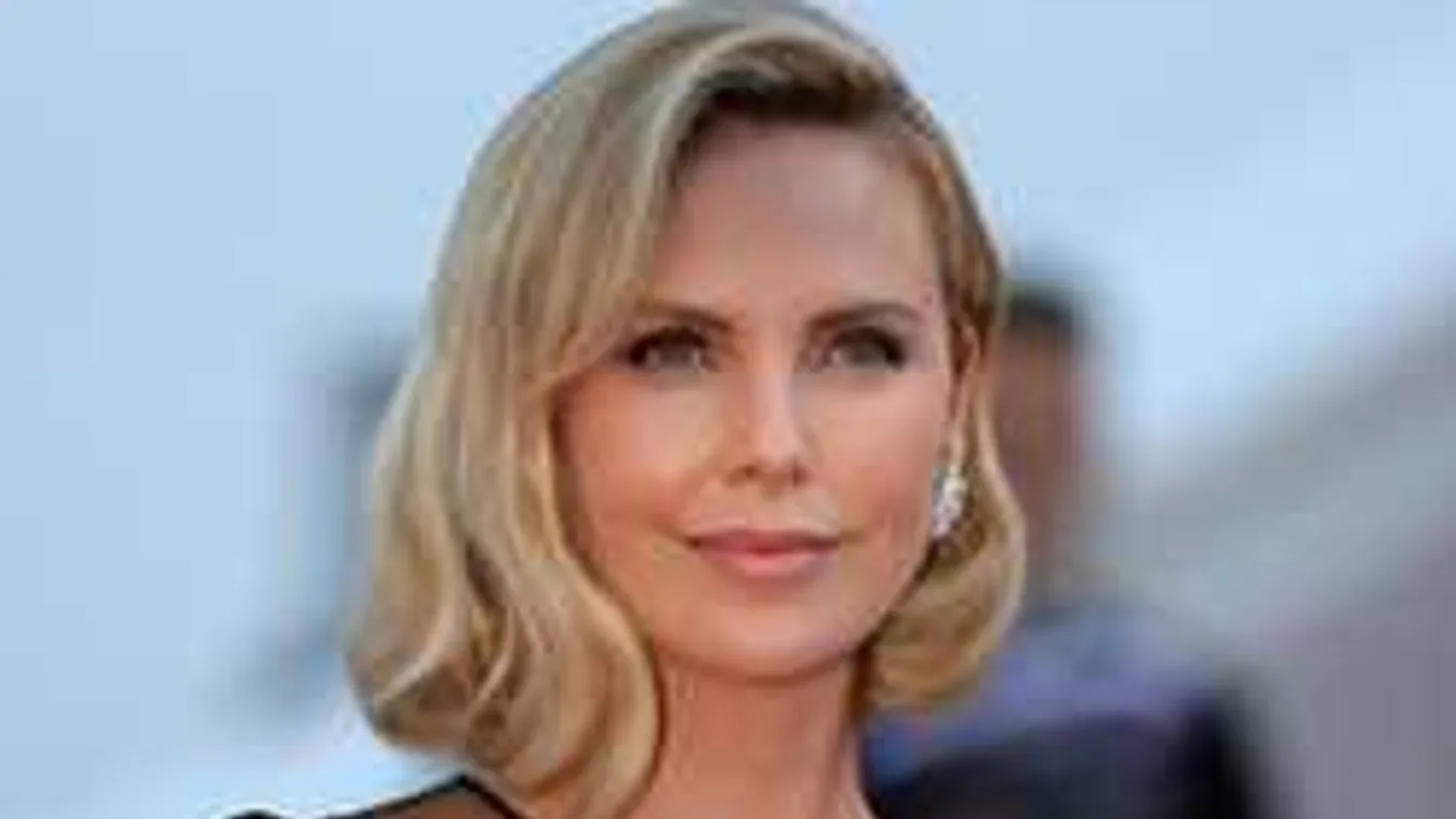 "Azt hiszem, haldoklom" - megrázó vallomás a szexi sztáranyukától