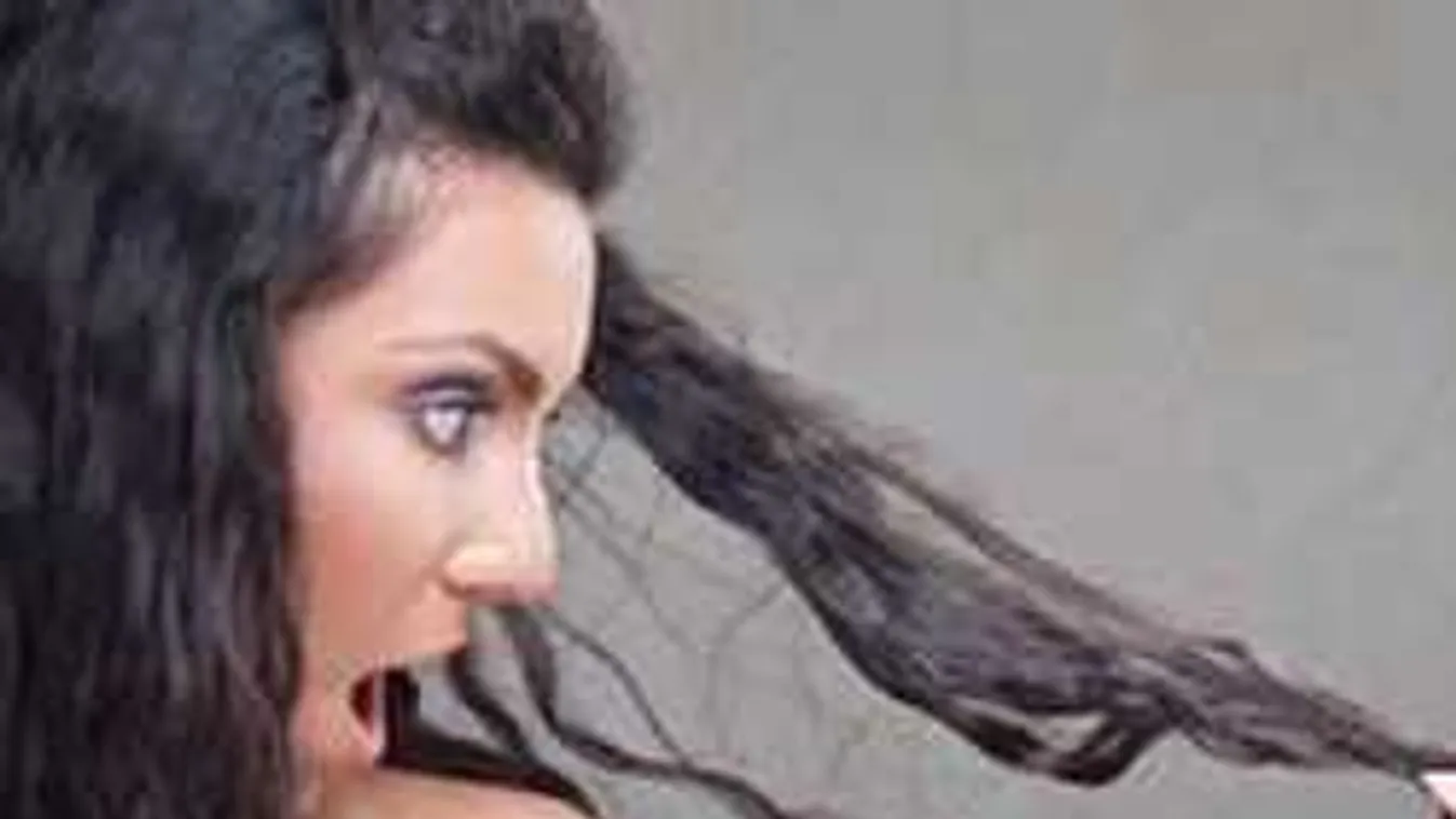 Így tüntetheted el az első ősz hajszálaidat festék nélkül