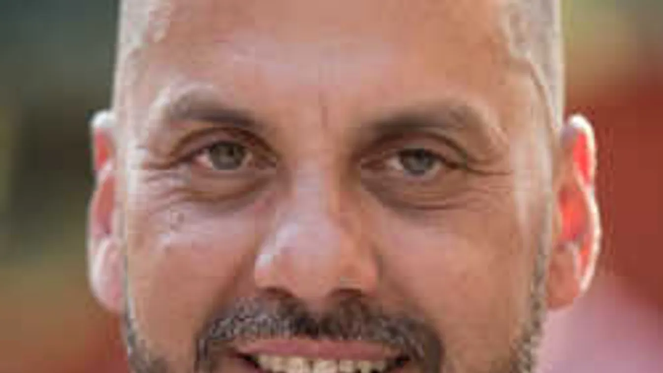 Exkluzív fotók, így köszöntötte gyönyörű lányát Kökény Attila