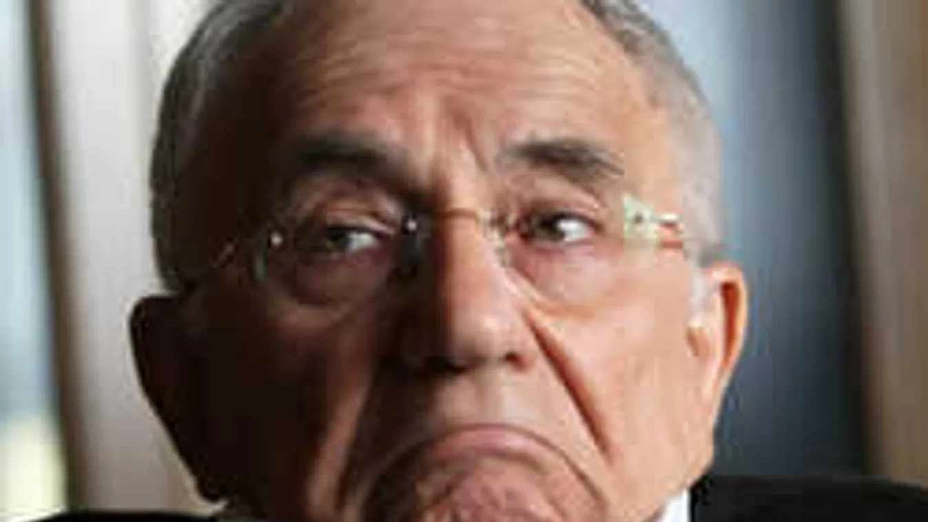 Érdekes fotó került elő Vitray Tamás nevelt lányáról