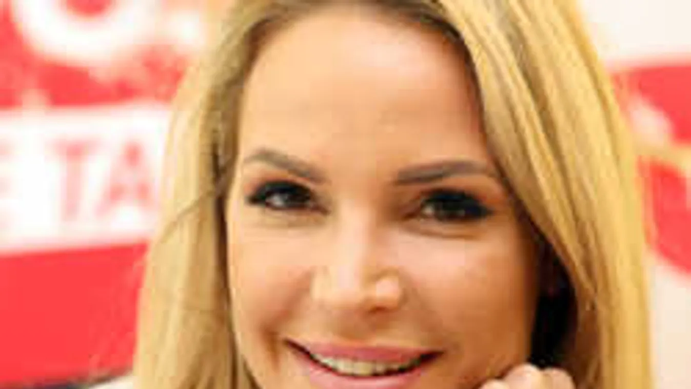 Meglepő titkot árult el plasztikai műtéteiről Zimány Linda