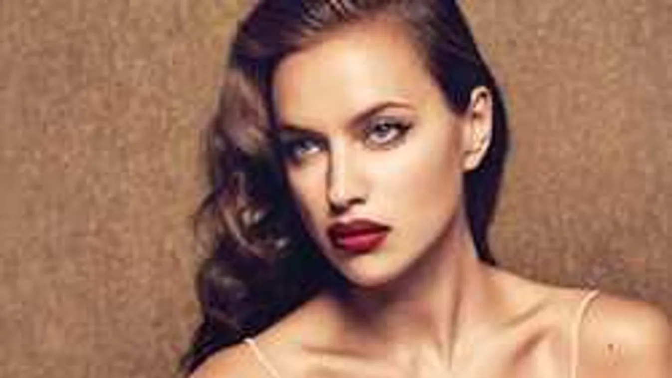 Végre láthatjuk a sztárpár tündéri kisbabáját