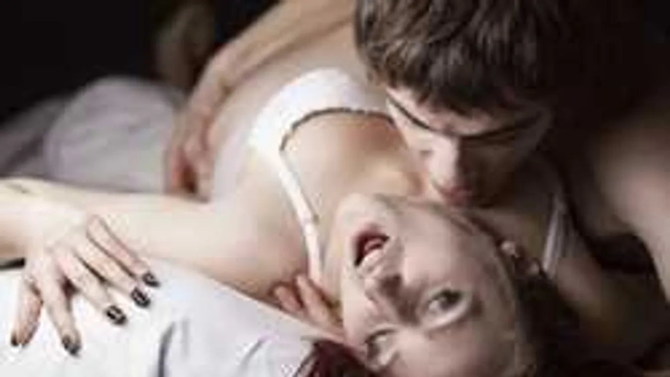 A legszenvedélyesebb pózok, amiket ki kell próbálnod még ma este!