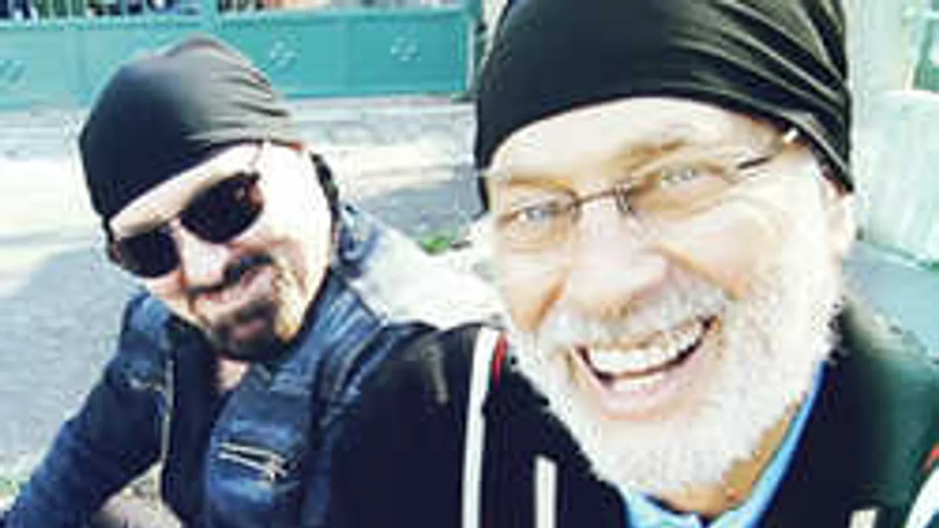 BorosMegaVoga egyenesen és élőben a Fehér Házból, az Ovális teremből!