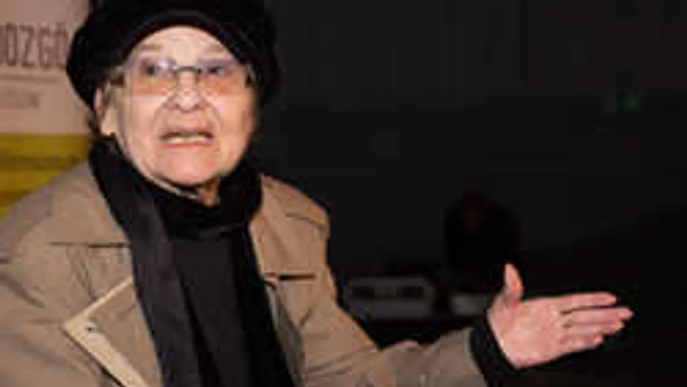 Kitálalt a barát: mindenáron élni akar, de képtelen enni Törőcsik Mari!