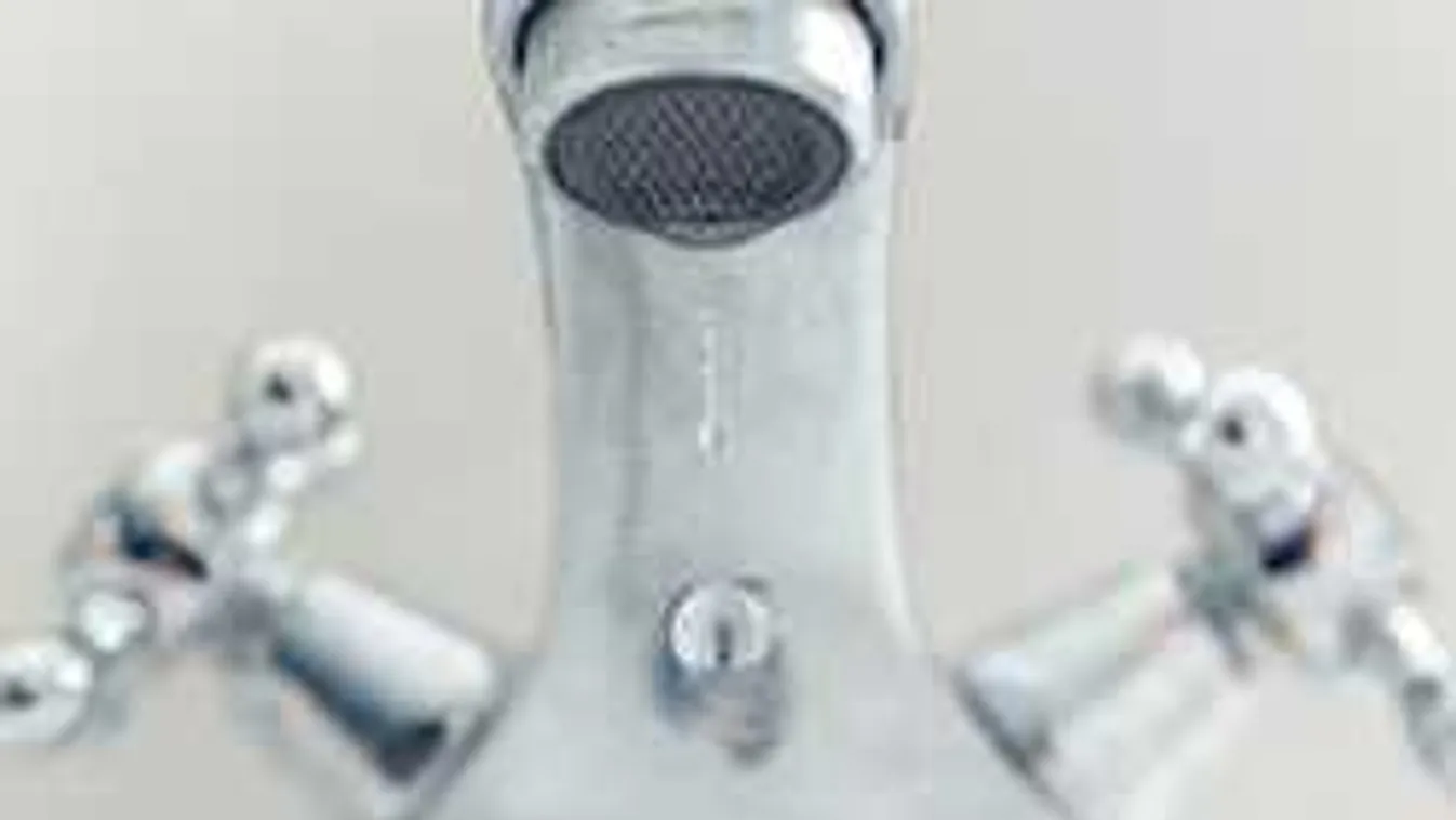 Elképesztő hazugságokkal riogatják a hazánkba látogató turistákat