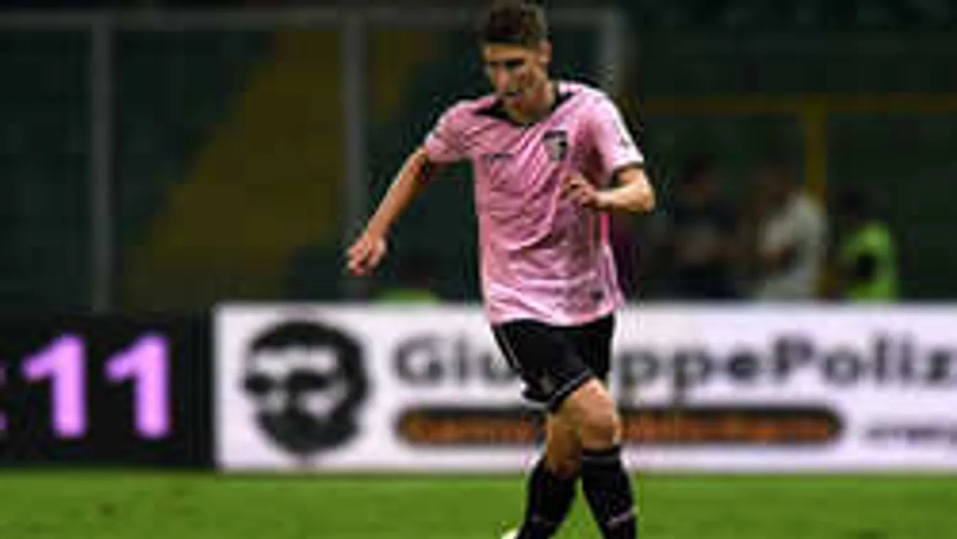 Puskás nyomában, sztárcsapatba igazolhat a magyar válogatott focista