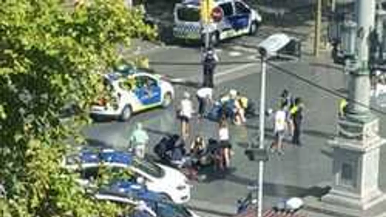 Megrázó emlék a barcelonai terrorról: Mindenki élőhalottként járkált