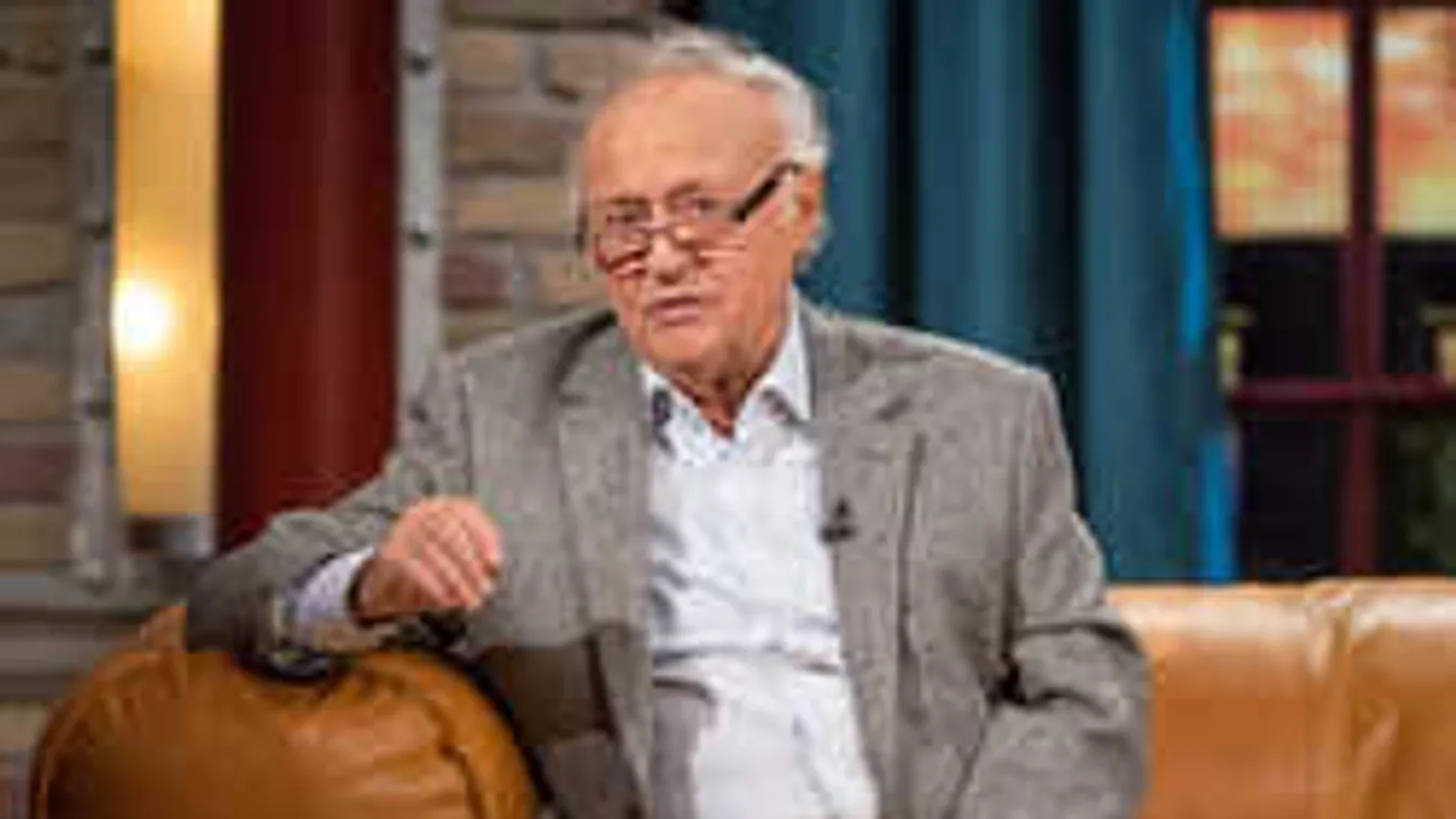 Nagy a baj: Mentő szállította kórházba Sas Józsefet!