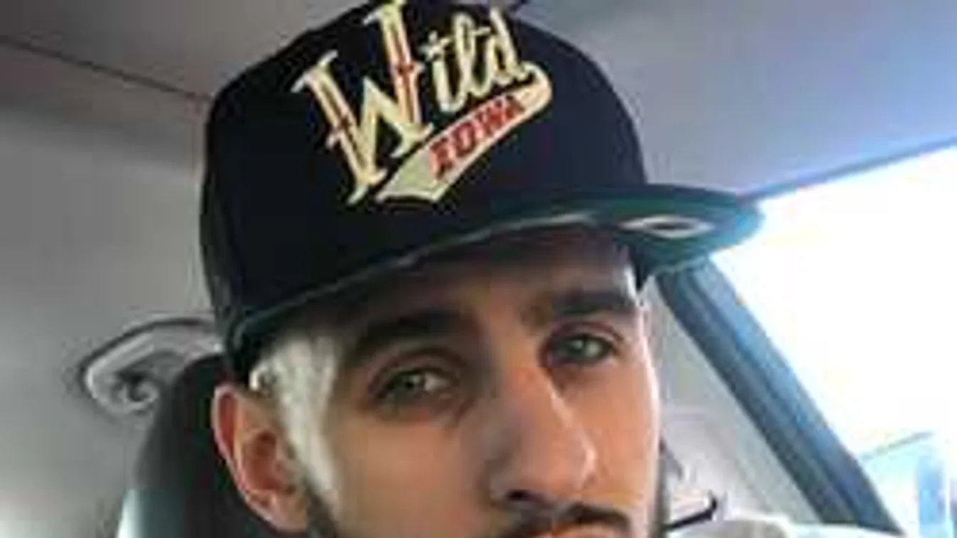 Meglepő kiírás, színt vallott a magyar válogatott kapus