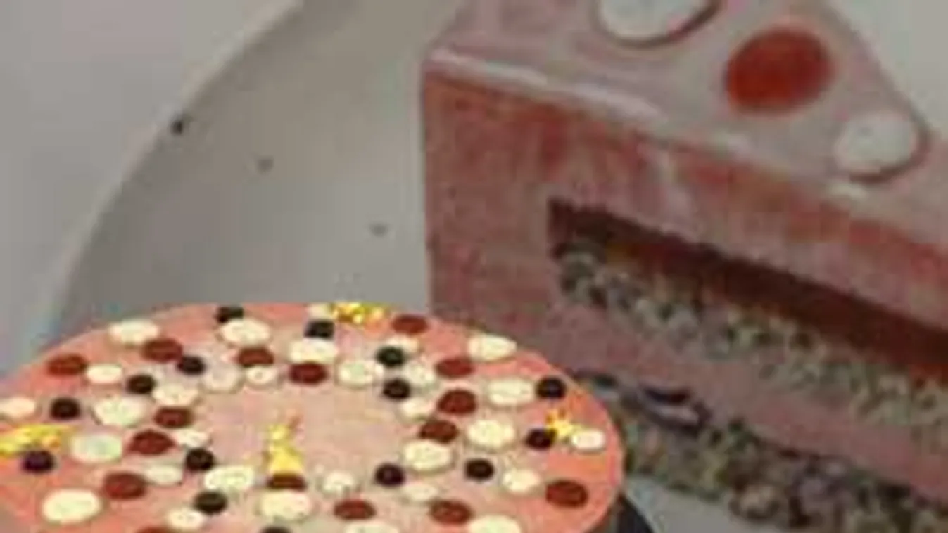 Indul a támadás, mindenki erre a tortára vágyik