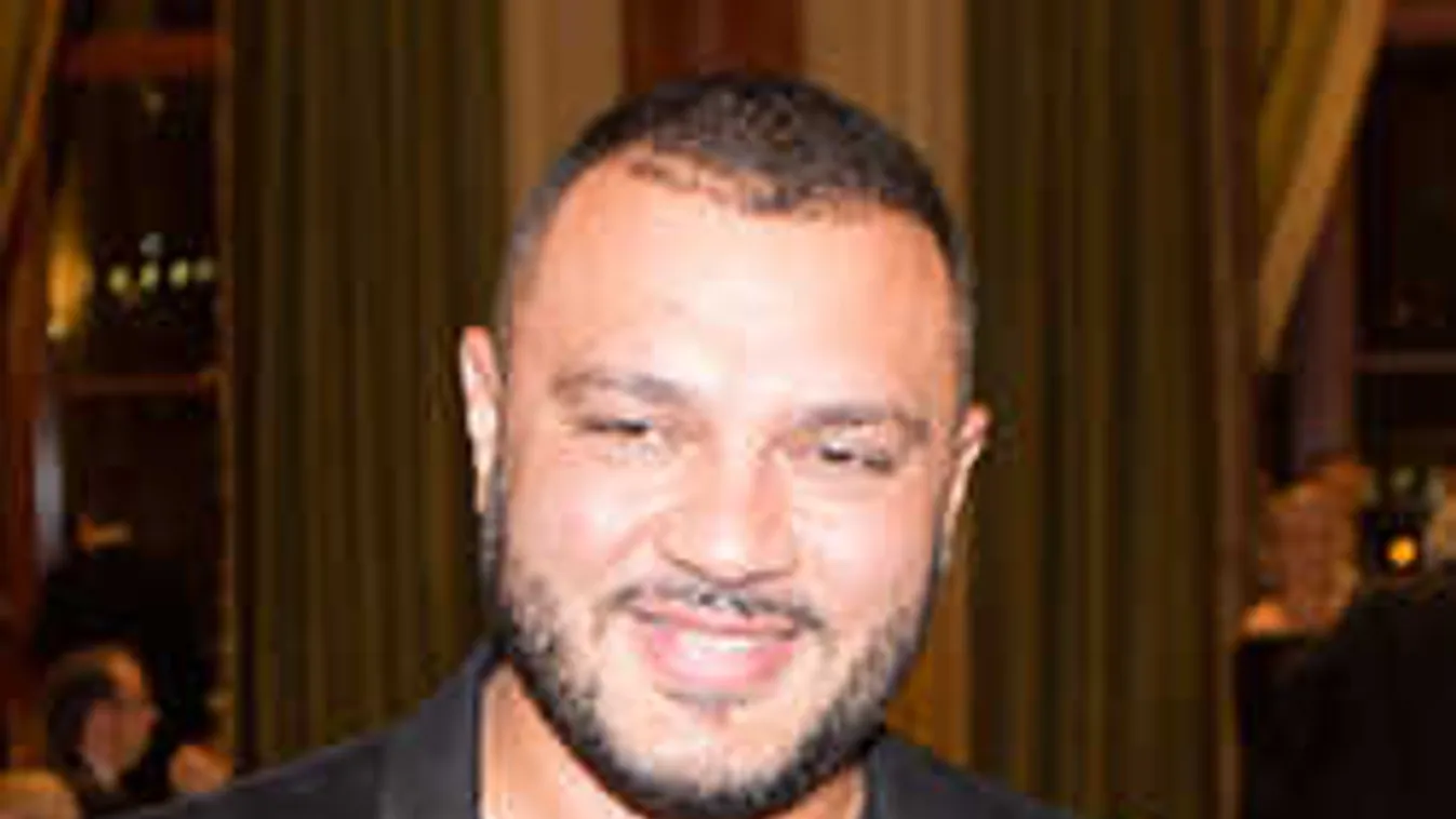 Luxusautót vett gyermeke születésnapjára Gáspár Laci!