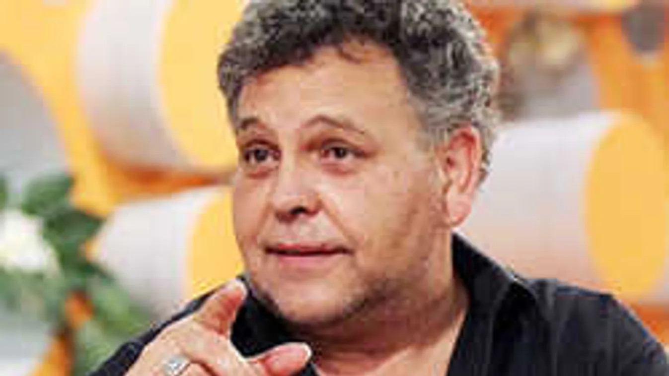 Súlyos döntés: nem harcol tovább a rákkal a magyar sztár