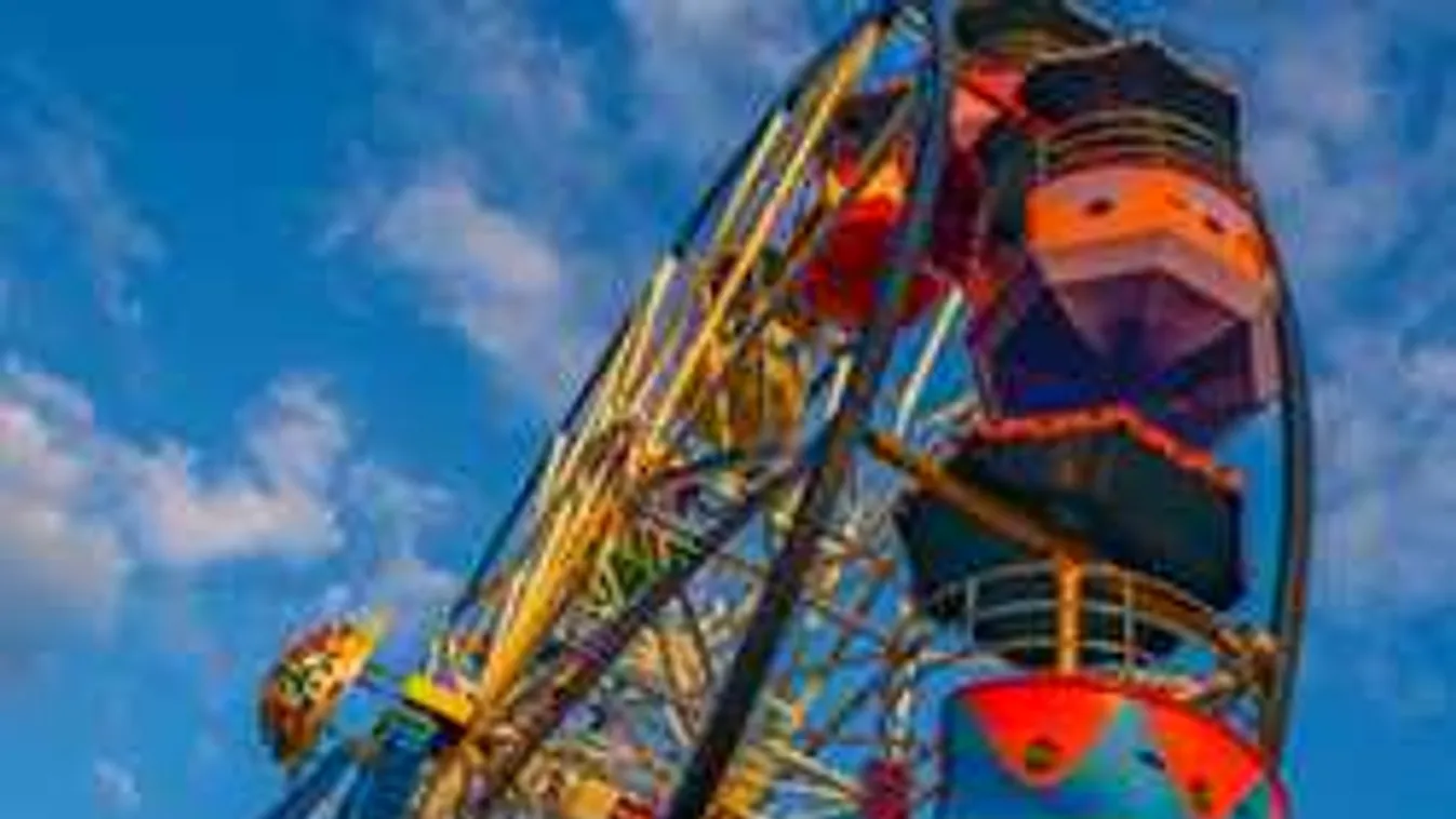 Óriáskeréken bujkáltak a migránsok