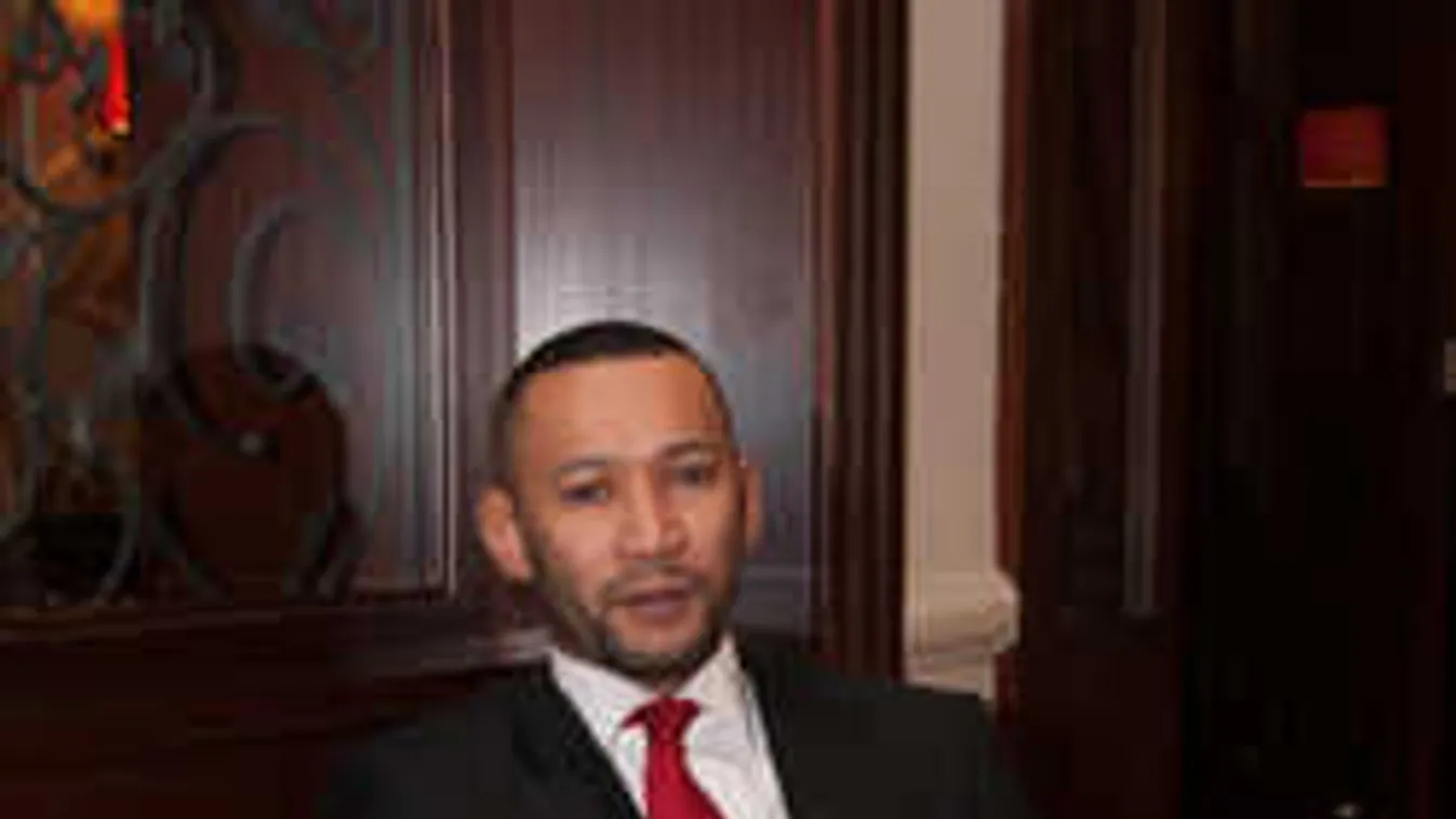 Nem adja fel, tovább küzd gyermekéért a magyar színész