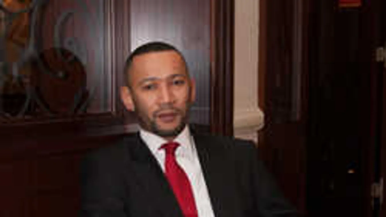 Nem adja fel, tovább küzd kislányáért a magyar sztárszínész